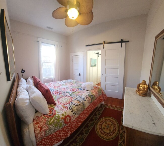 Photo - Islay Street  770-774 Unidad Islay 770