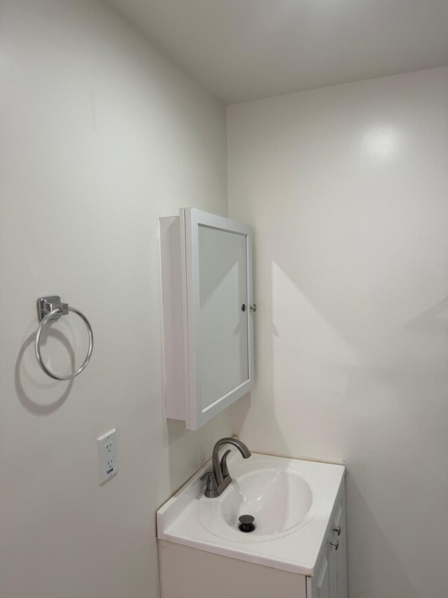 Photo - 6624 1/2 Blewett Ave