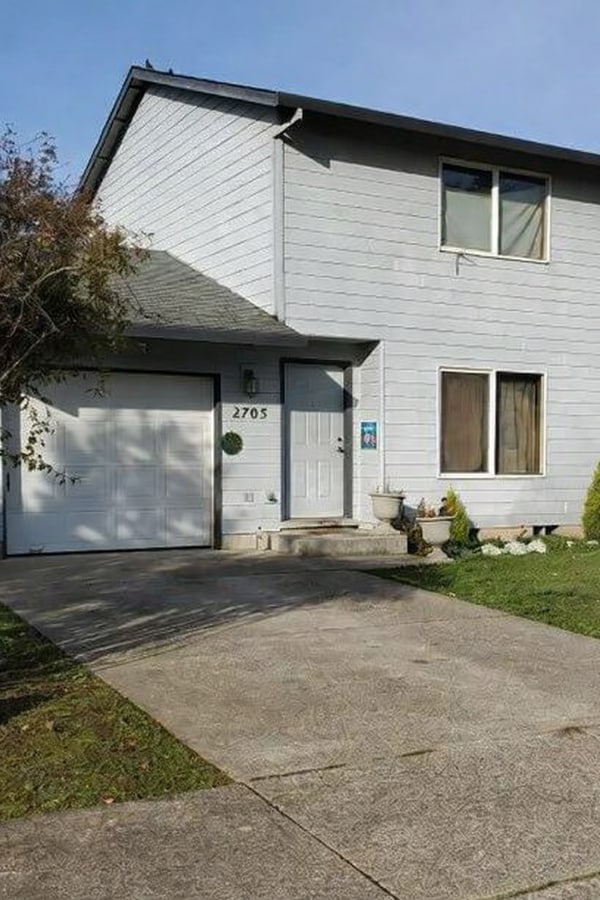 Photo - 2705 NE Melody Way