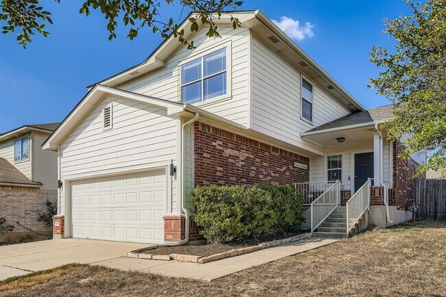 Photo - 928 Sally Lunn Way