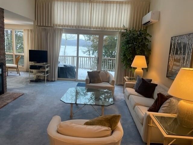 9 Pioneer Point