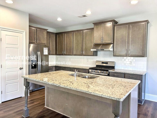 Photo - 1763 Stone Hedge Dr