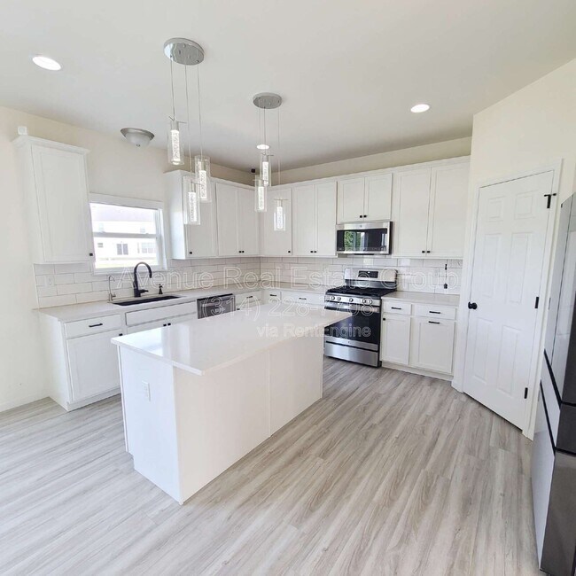 Photo - 157 Pampano Ln