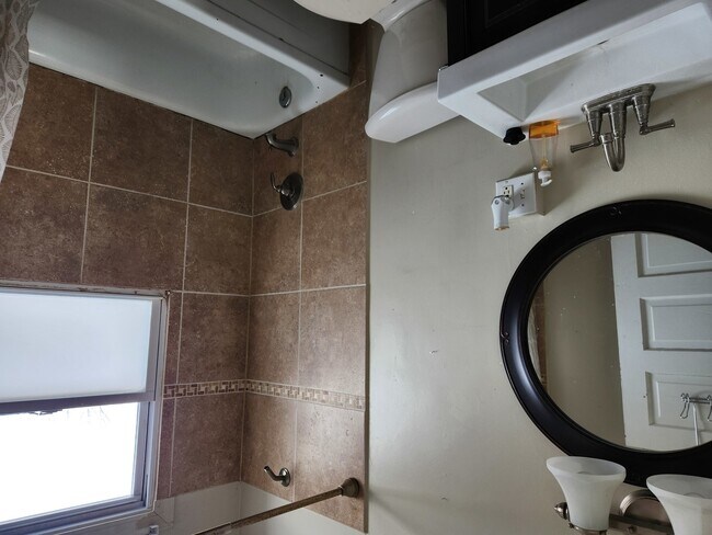 Photo - 144 Ellsworth St Unit 2W