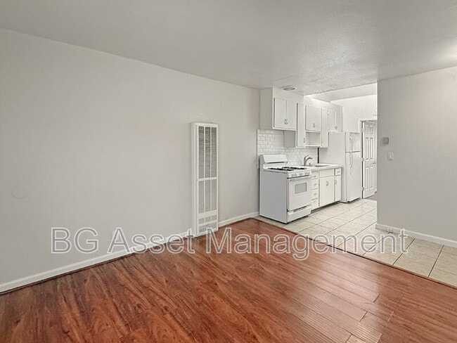 Photo - 945 S 45th St Unit A