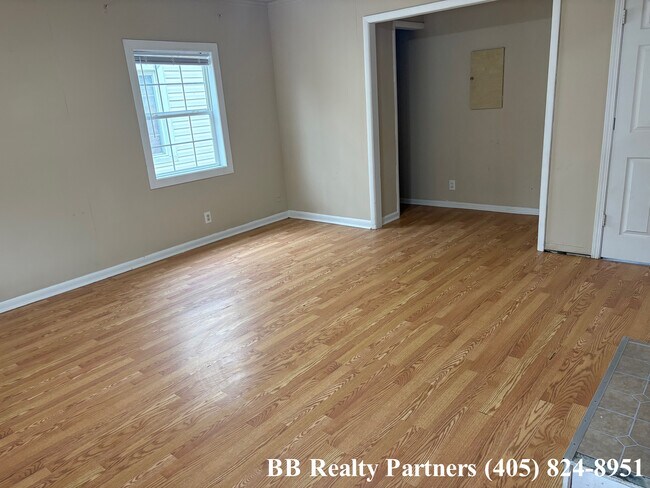 Photo - 249 S Richmond Ave