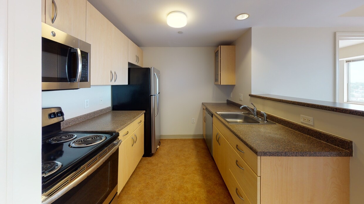 Photo - 160 Pleasant Street Apartments