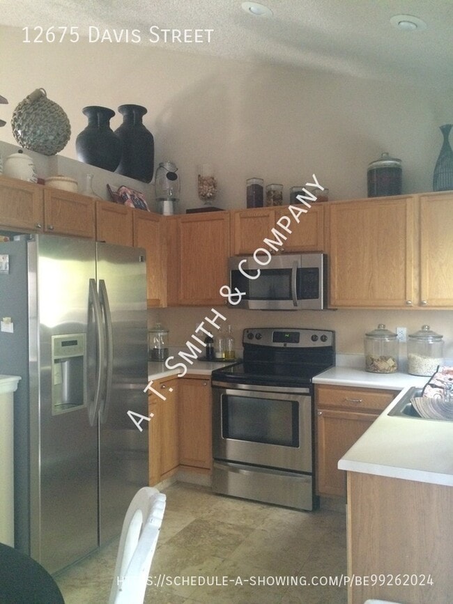 Photo - 12675 Davis St