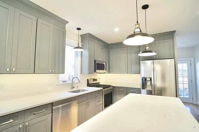 75 Wareham St Unit 1