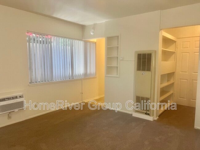 Photo - 2209 W St Casa