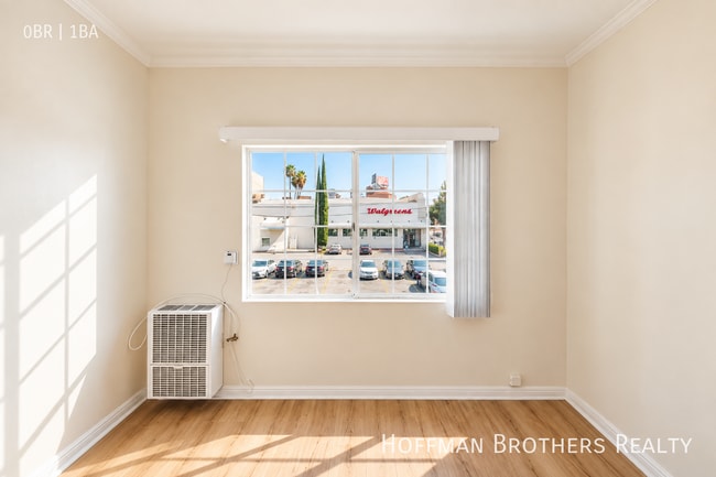 654 S Dunsmuir Ave Unit 203