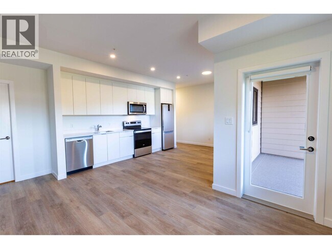 Photo - 39180 Finch Dr Unit 506