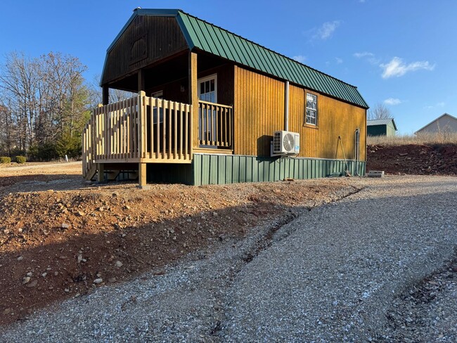 Cozy Tiny Home In Waynesville MO! - Cozy Tiny Home In Waynesville MO!