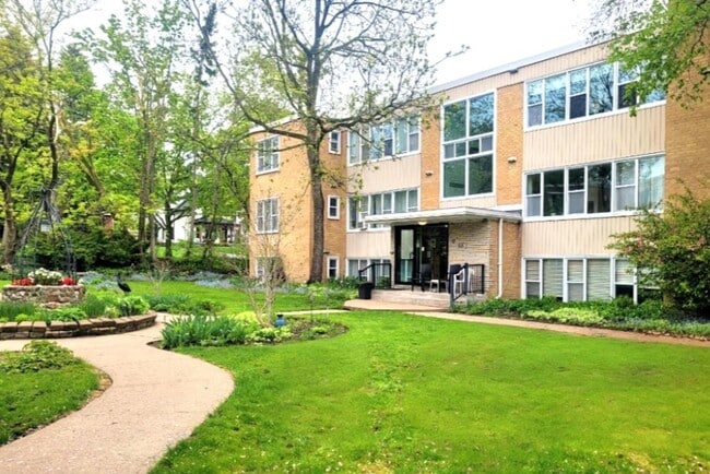 Building Photo - 55 Blake St