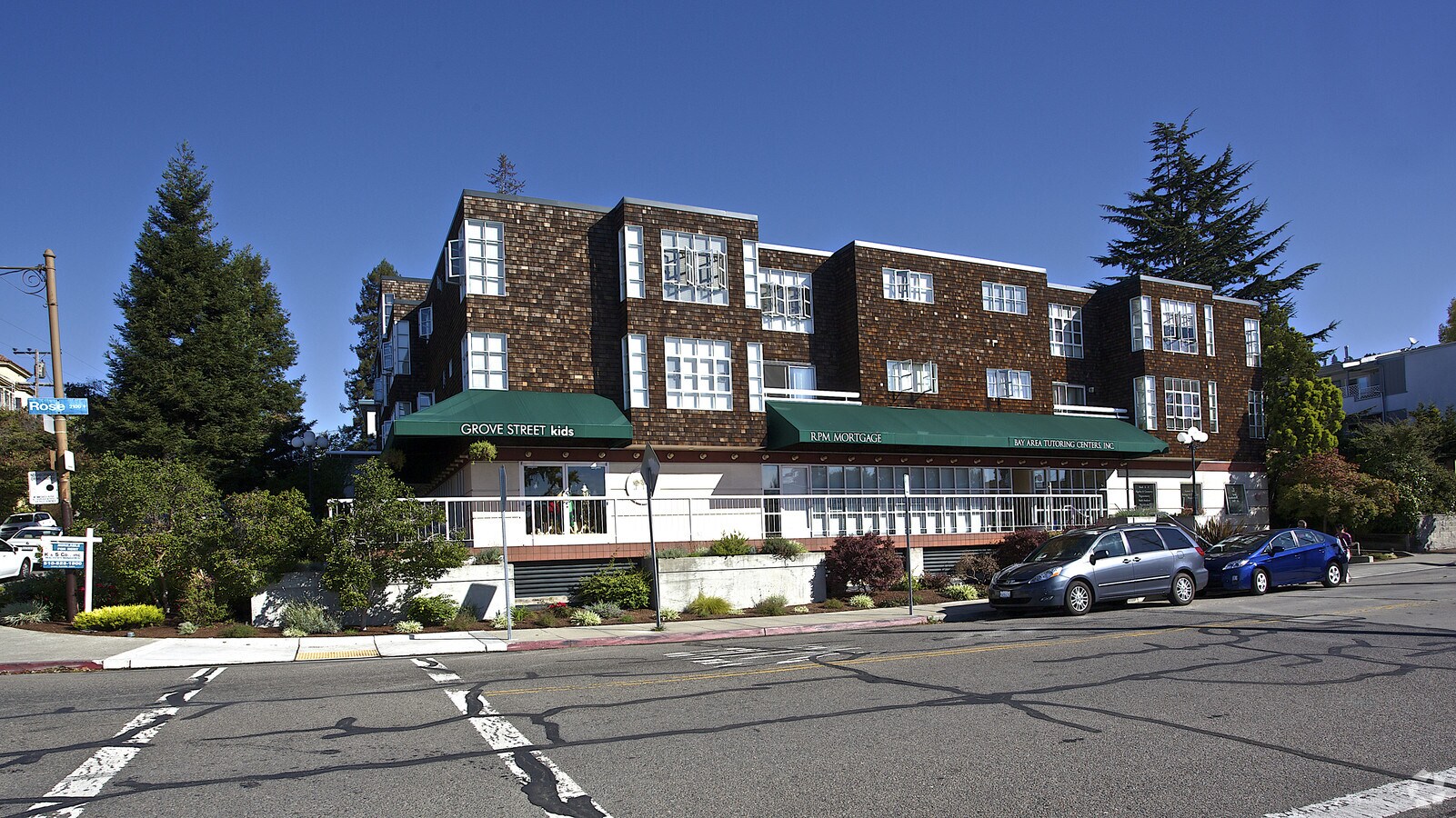 Photo - 1385 Shattuck Ave