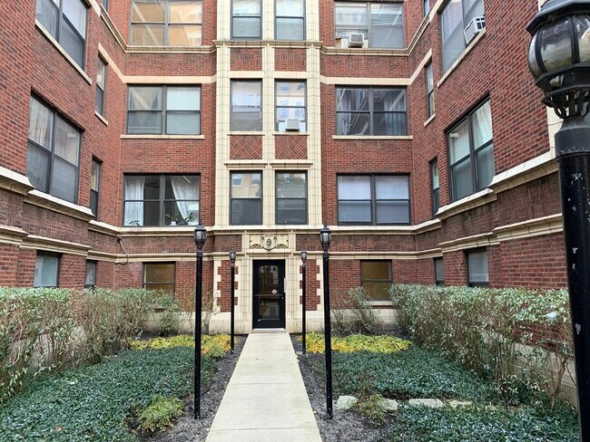 Photo - 1058 W Granville Ave Condo Unit 16