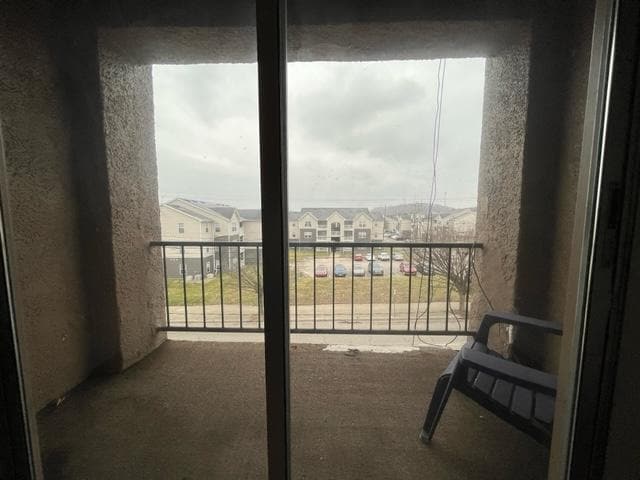 Photo - 611 20th St W