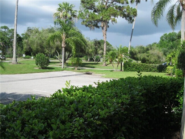 Photo - 4499 Longmeadow Unit 79