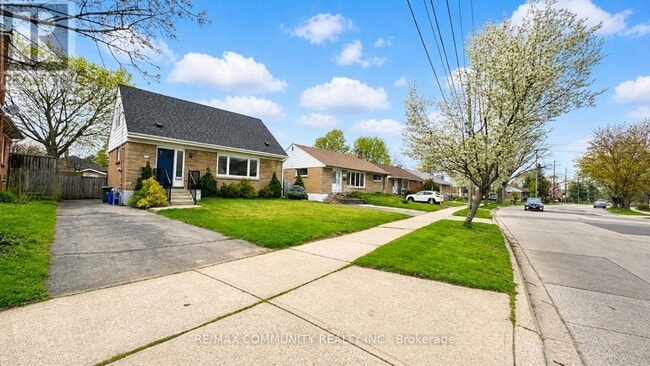 Photo - 386 Whitney Ave