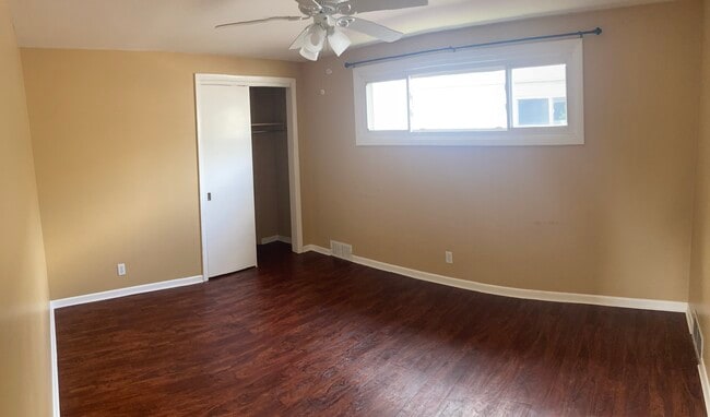 Photo - 592 Dorrance Ave Unit Upper