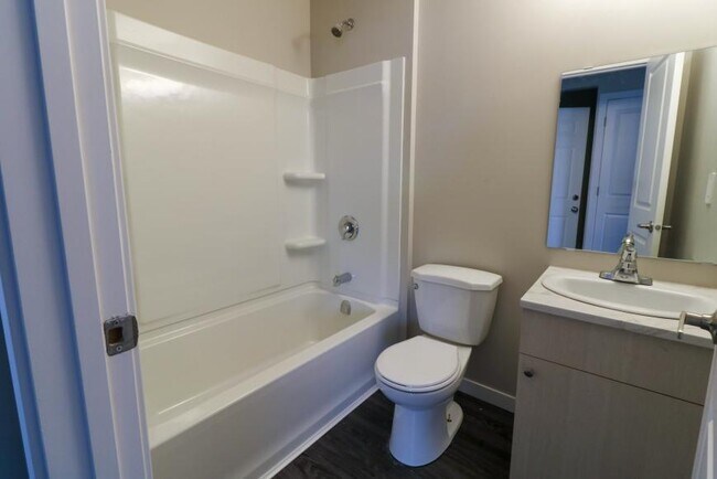 Photo - 1 bedroom in Regina SK S4P-2M5