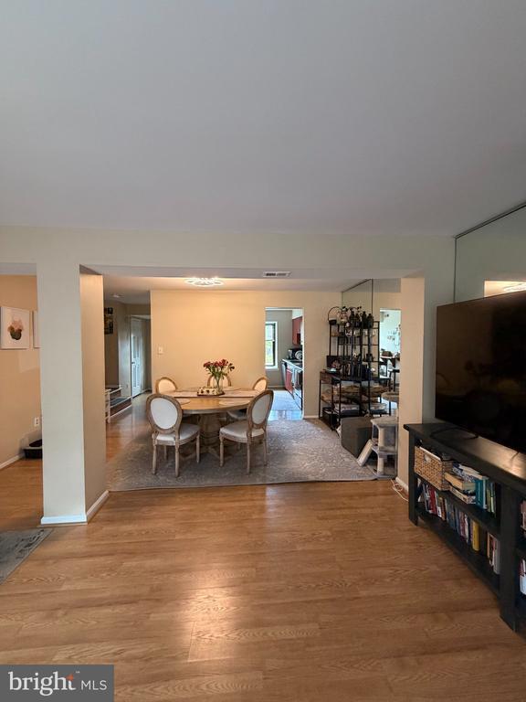 572 Atwood Ct