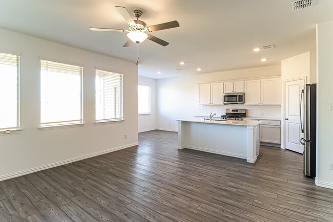 Photo - 14844 Holster Trl