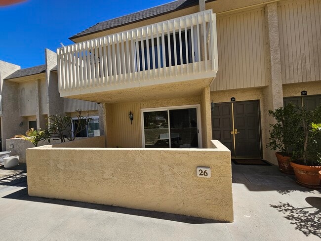 Unit entry - 1200 Opal St Unit Peppertree Village Condo