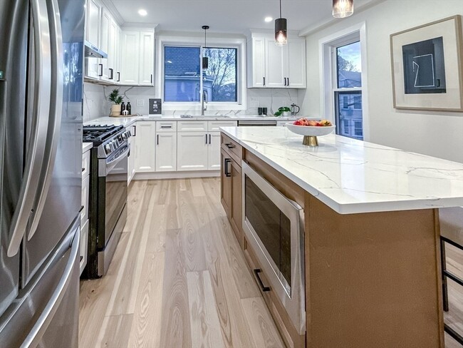 Photo - 469 Washington Ave