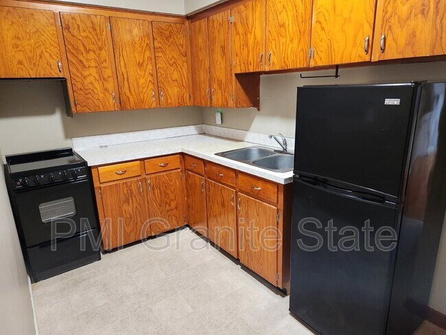 Photo - 83 1/2 W Pearl St Unit Apt 3