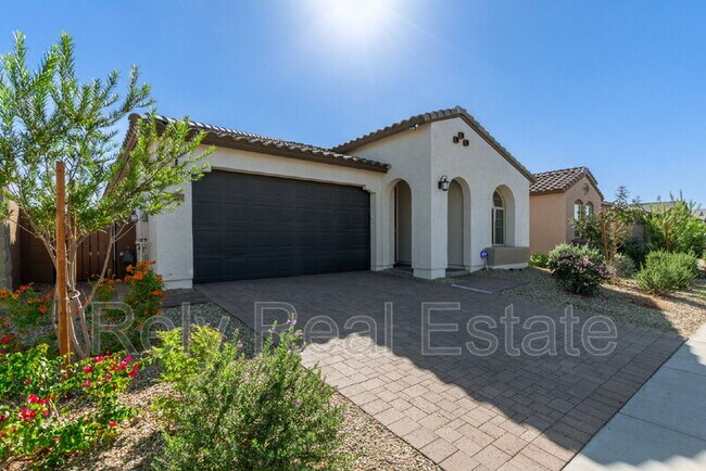 Photo - 11207 W Luxton Ln