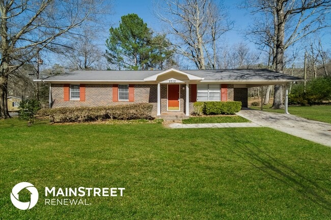 Building Photo - 5712 Oakhill Dr