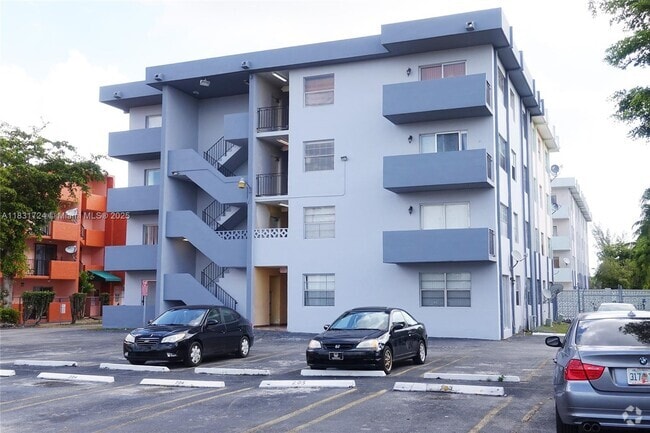 Building Photo - 495 NW 72nd Ave Unit 411 Rental