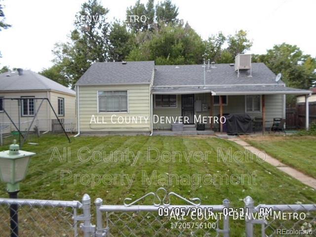 Building Photo - 4650 Beach Ct Rental