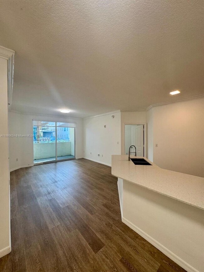 Photo - 9172 Collins Ave Unit 212