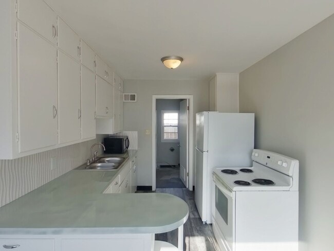 Photo - 721 S Edgemoor St