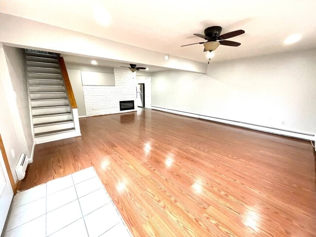 9 Arcadia Ln