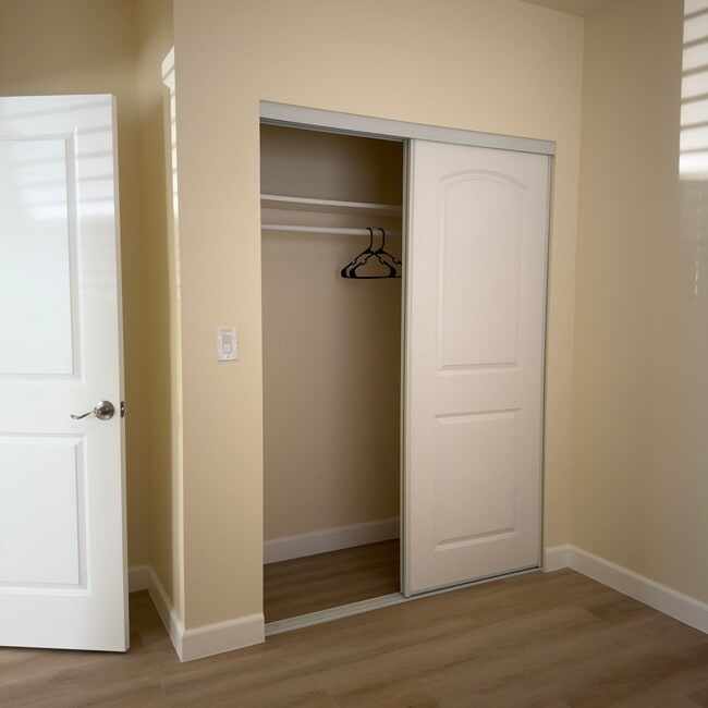 Photo - 9417 Tilmont St Unidad 9417 TIlmont Street