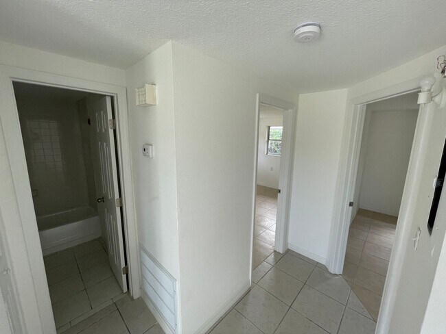 Photo - 5317 Avery Rd Unit 1