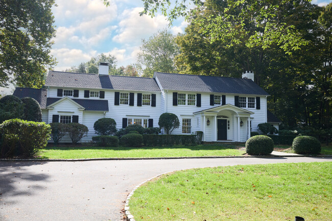 Photo - 72 Coleytown Rd House