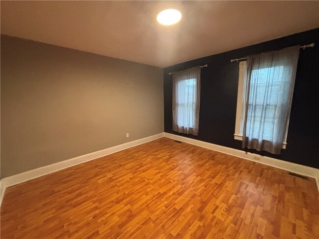 Photo - 507 Welles St