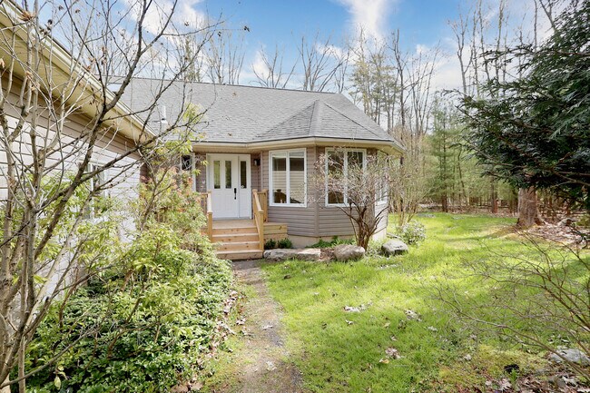 Photo - 63 Lawrence Hill Rd