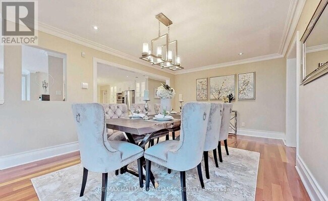 Photo - 2413 Robin Dr