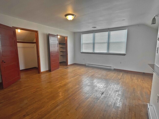 Photo - 3553 Maple St Unit Apt B