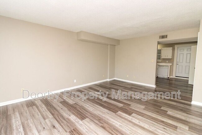Photo - 5238 Donlyn Dr Unit B