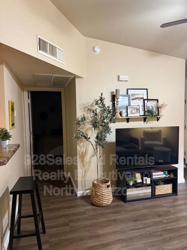 Photo - 1385 W University Ave Unit 12-290