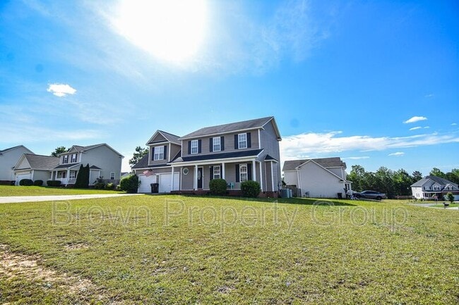 Photo - 135 Haywood St