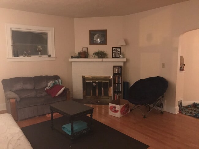 Building Photo - 127 W Ohio St Unit 129