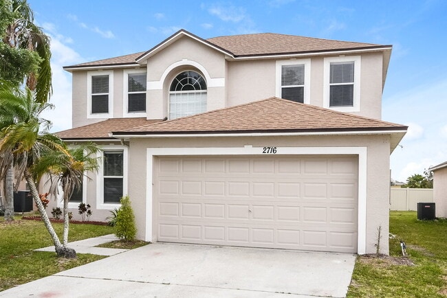 2716 Port Ct