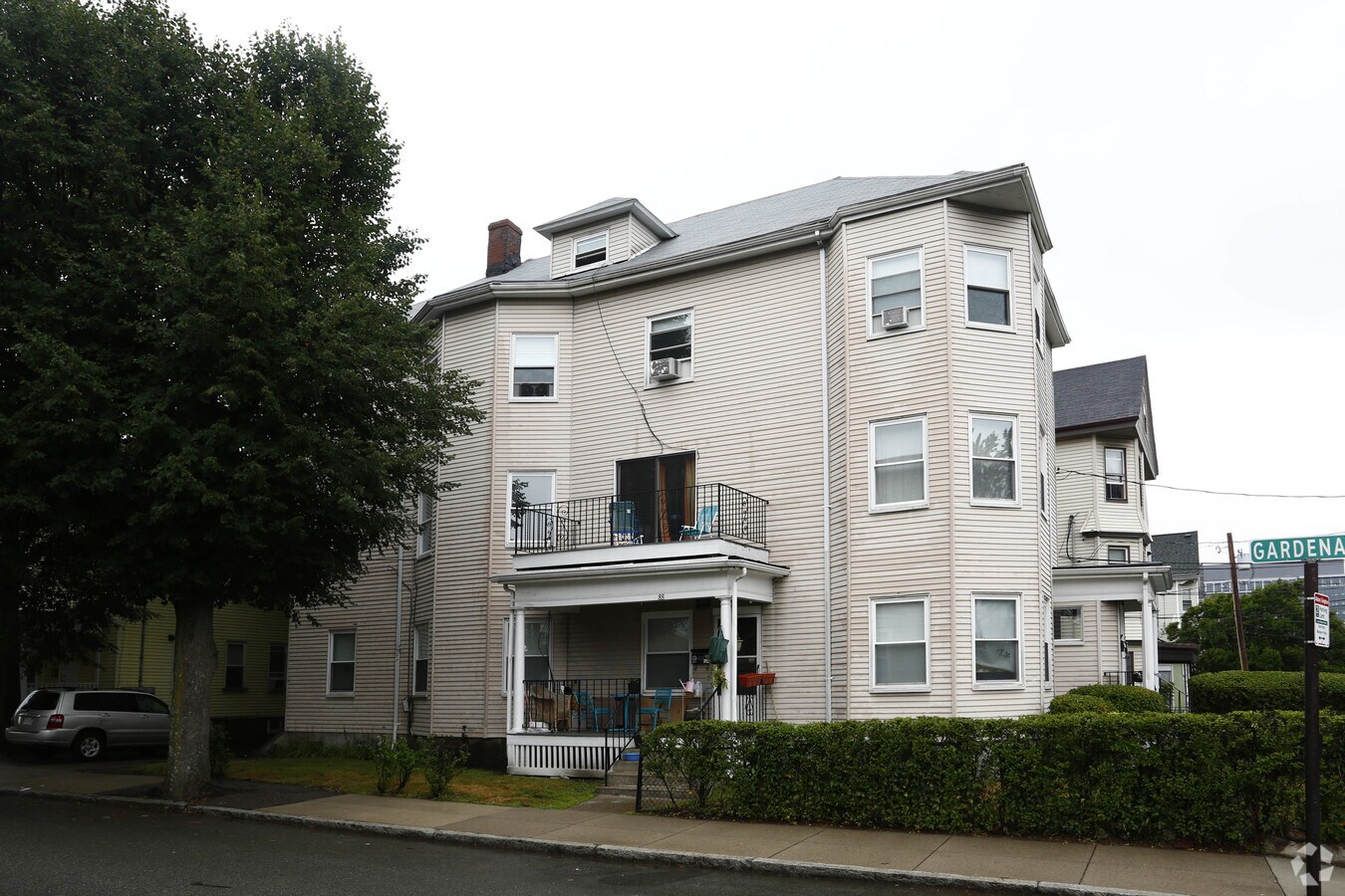 Photo - 102 Murdock St